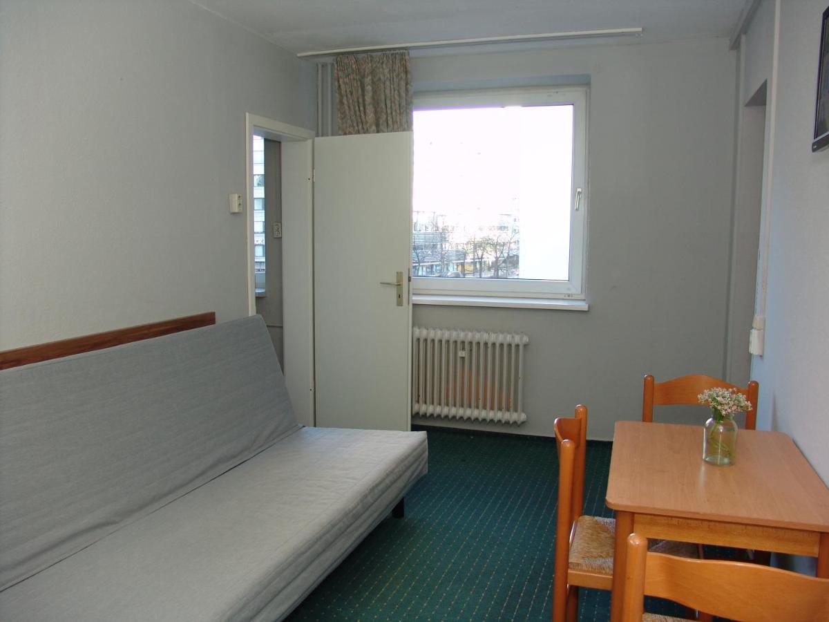 City Hotel Ansbach Am Kadewe Берлин Экстерьер фото